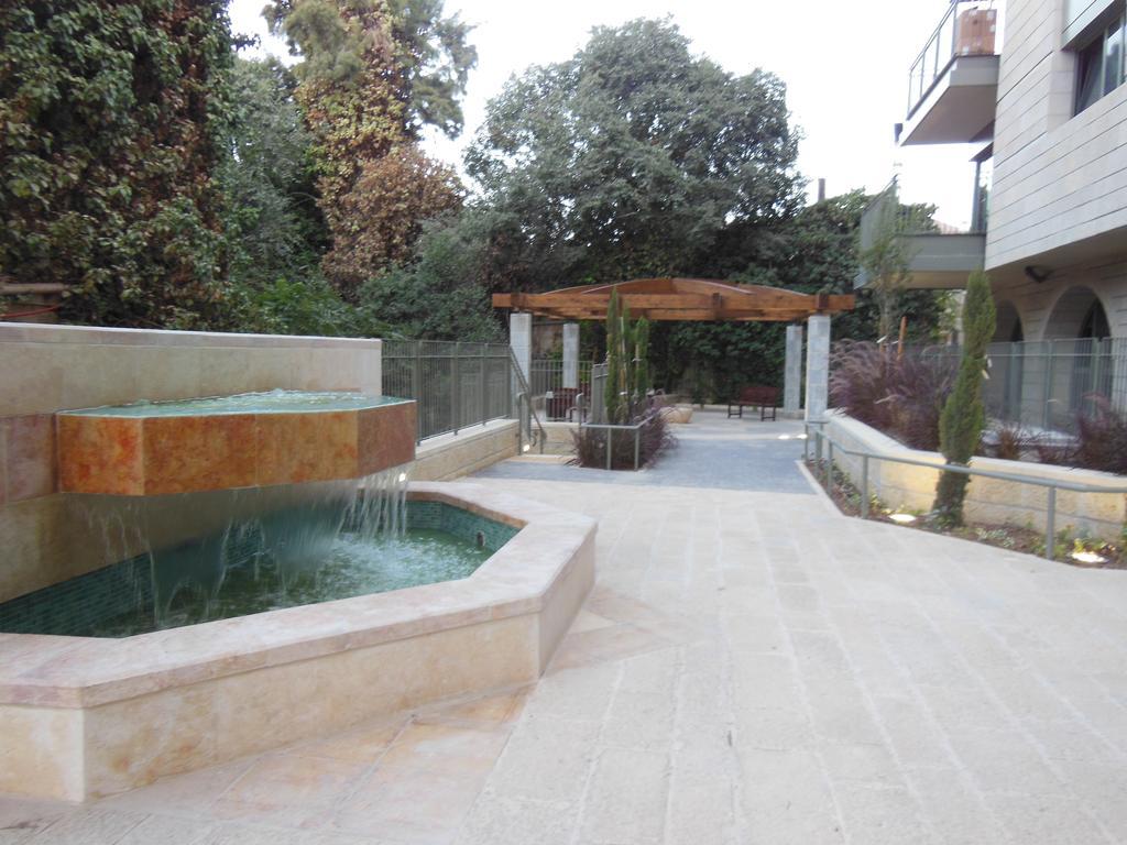 Naama New Boutique Apartment Yerusalem Bagian luar foto